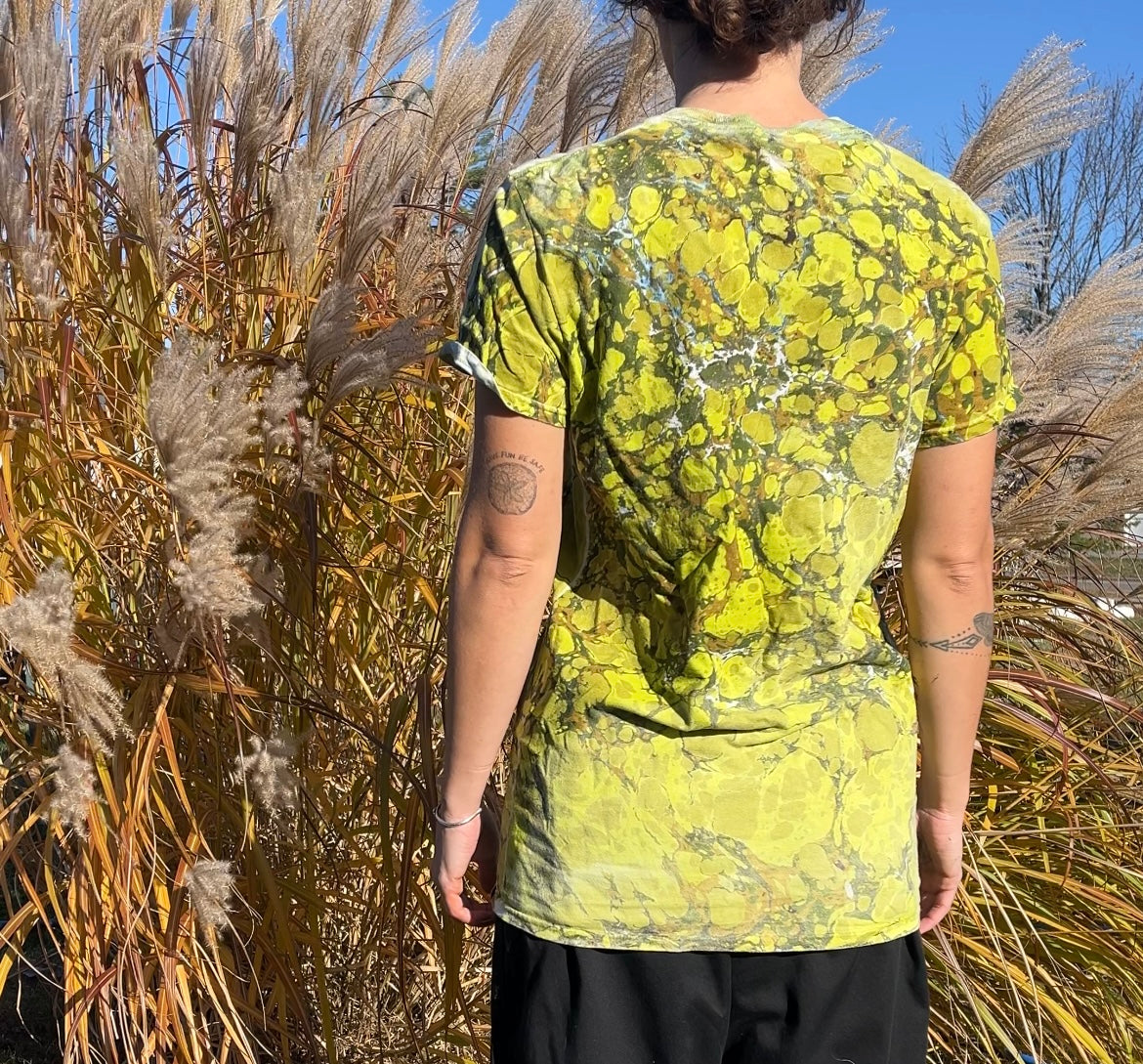 Marbled Tee: Kelp Butter (small)