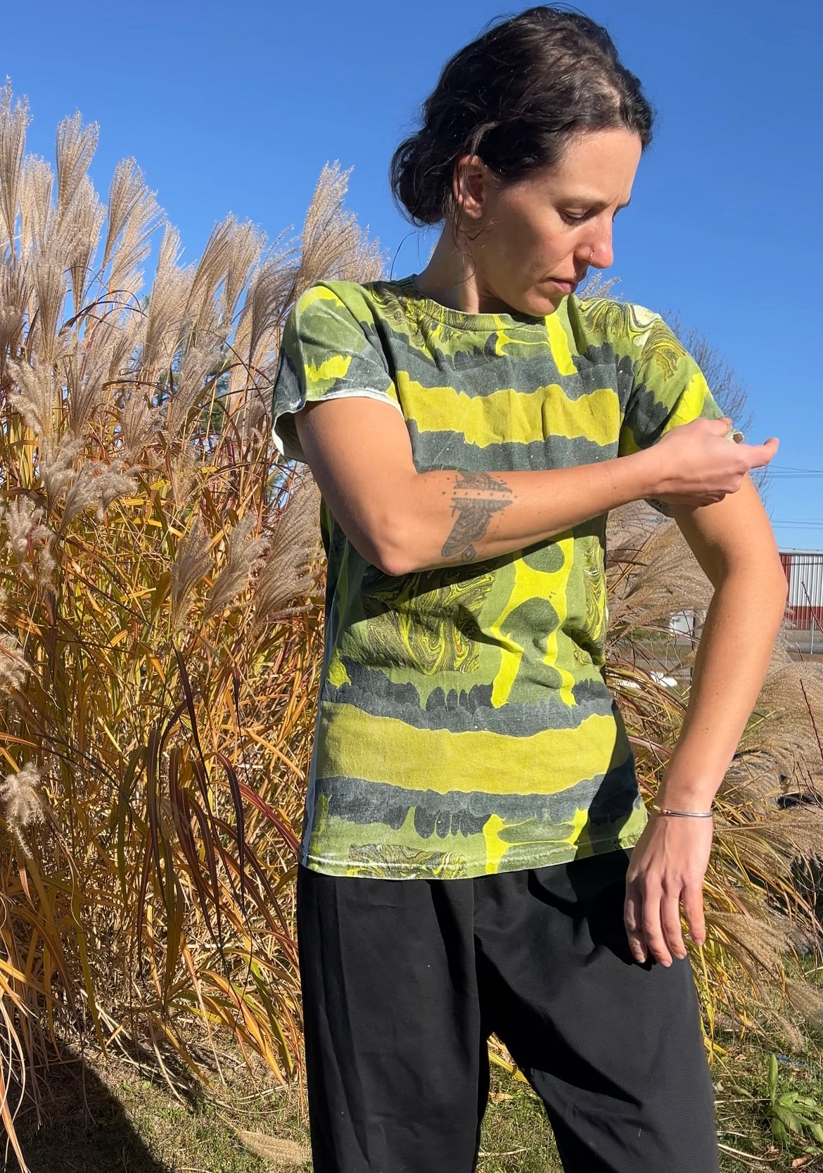 Marbled Tee: Hop Scotch (small)