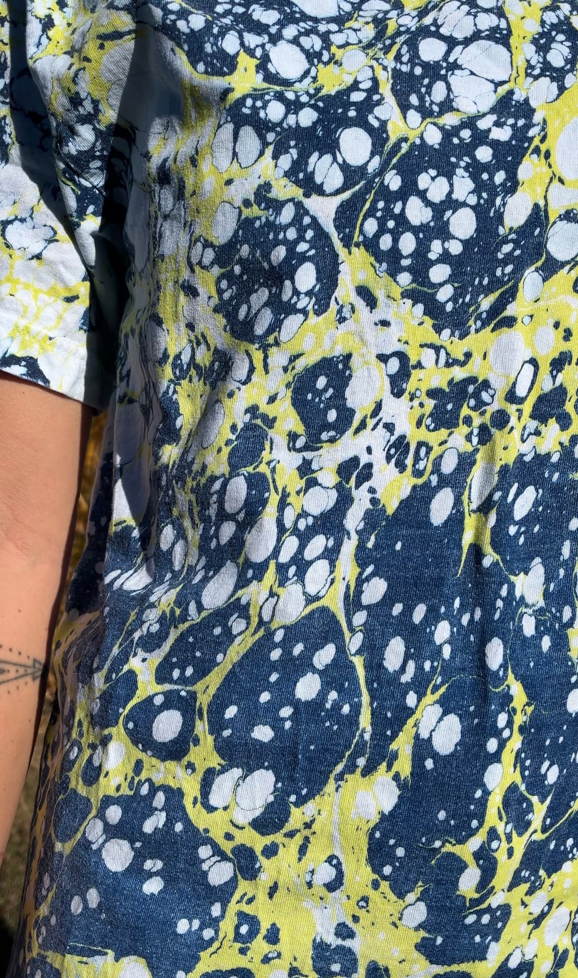 Marbled Tee: Sunbleach (small)