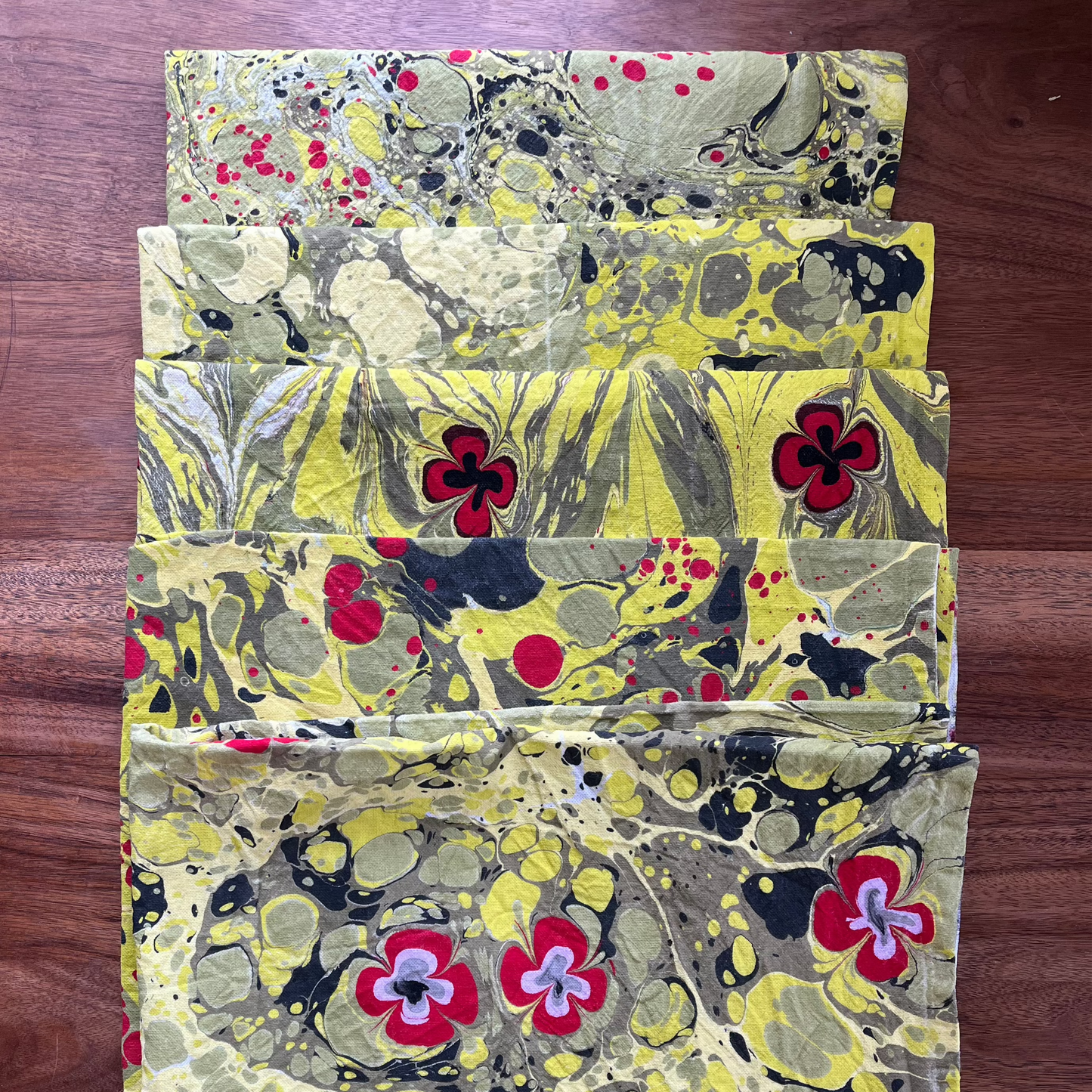 Tea Towel: Floating Poppies
