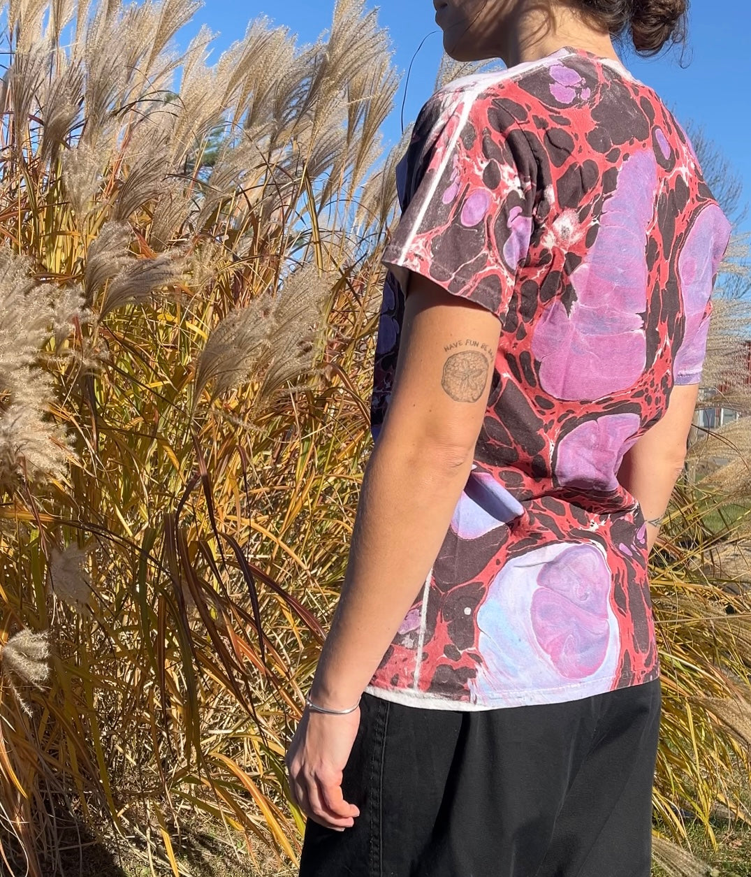 Marbled Tee: Bubblegum Pop (small)