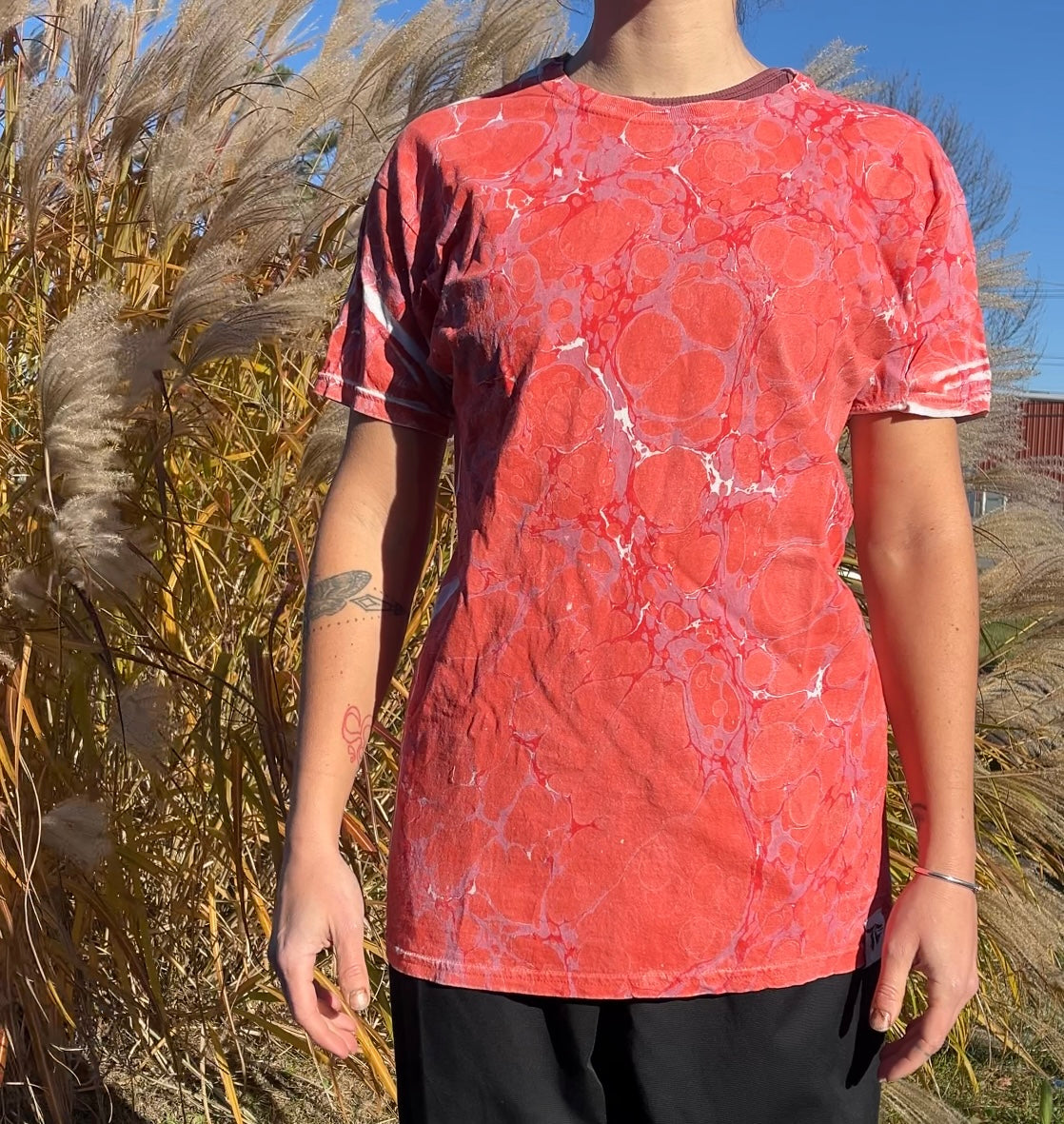 Marbled Tee: Strawberry Ice (medium)